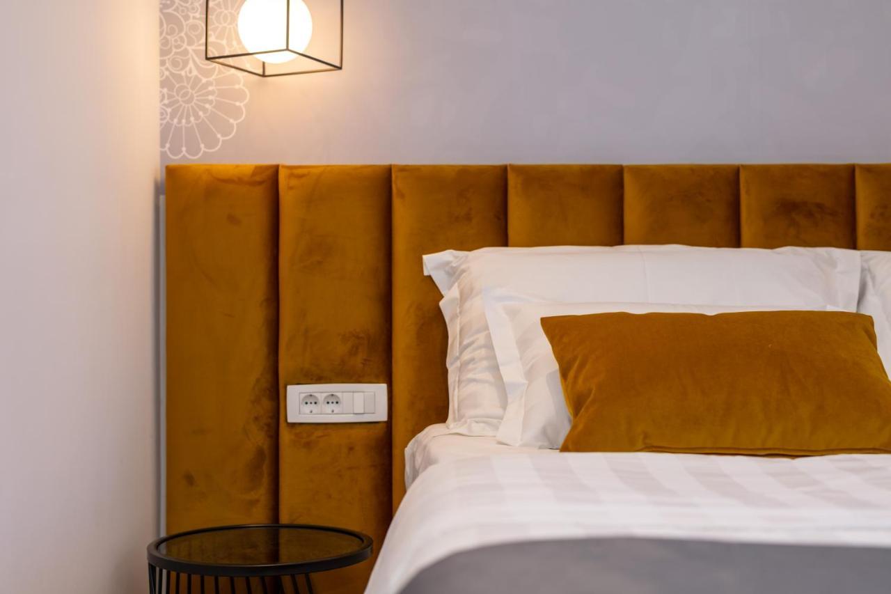 Luxury Rooms Spalatum Split Bagian luar foto