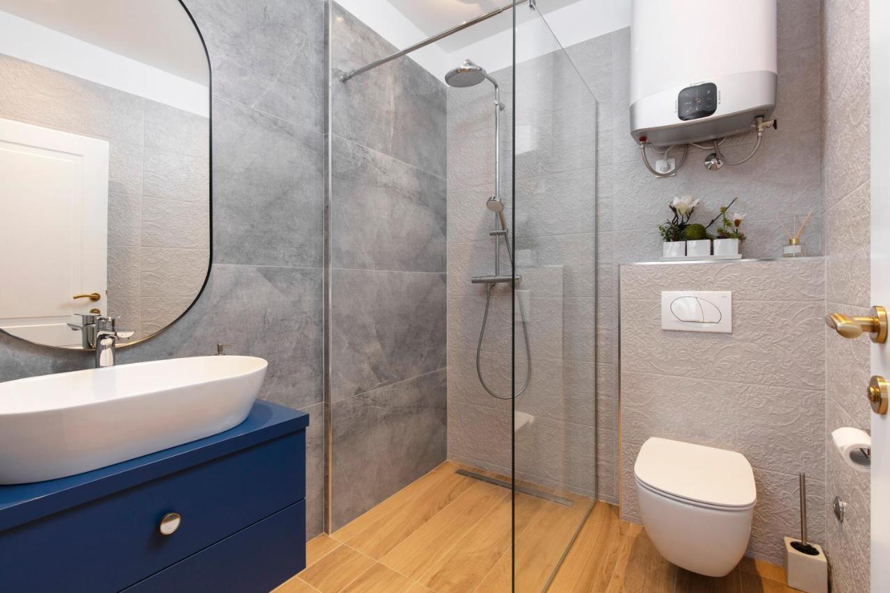 Luxury Rooms Spalatum Split Bagian luar foto