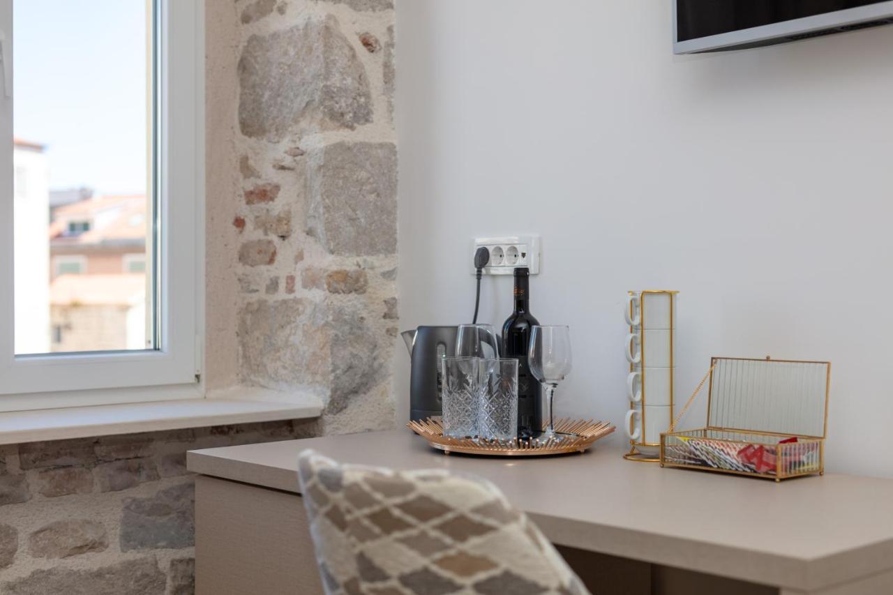 Luxury Rooms Spalatum Split Bagian luar foto